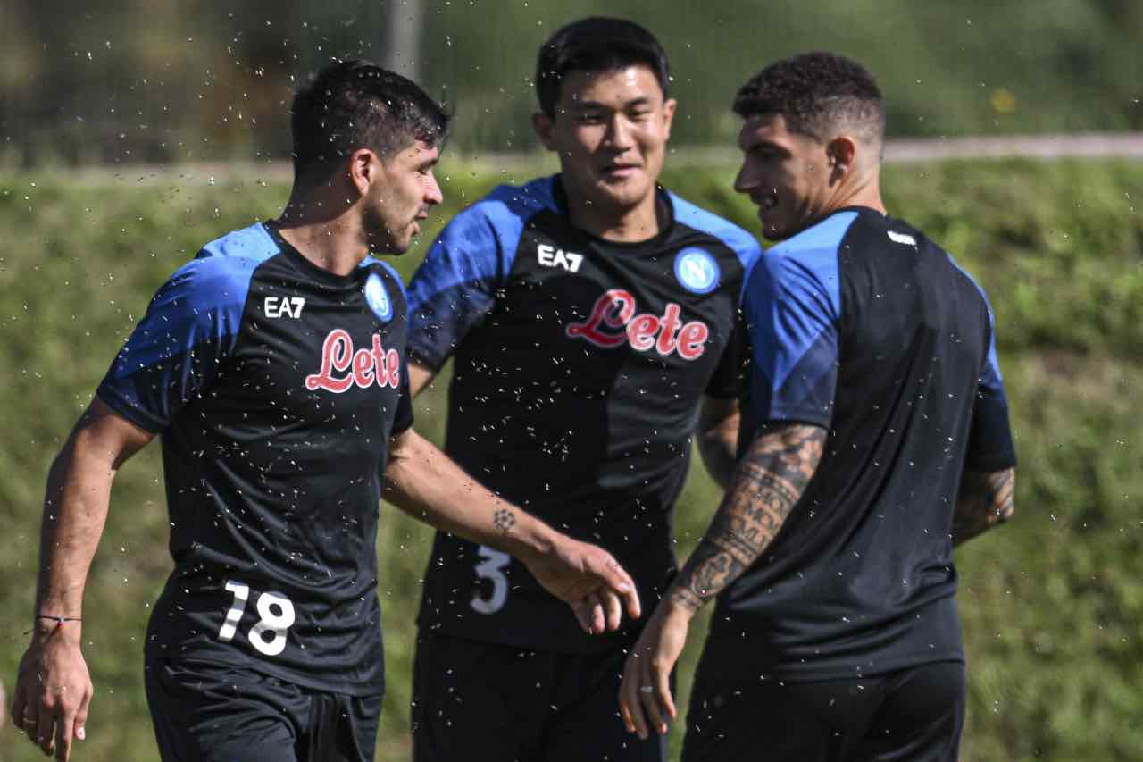 calciatori napoli sorridono