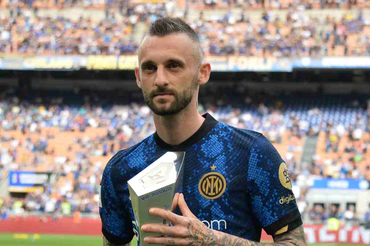 brozovic premiato foto lapresse