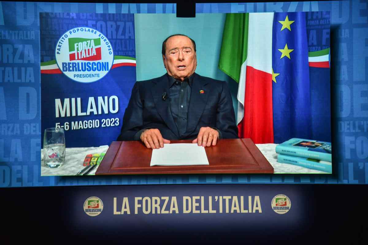 Silvio Berlusconi: il video lascia sperare per le sue condizioni