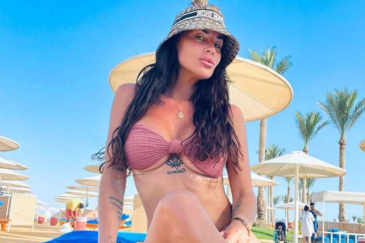 Antonella Mosetti foto hot