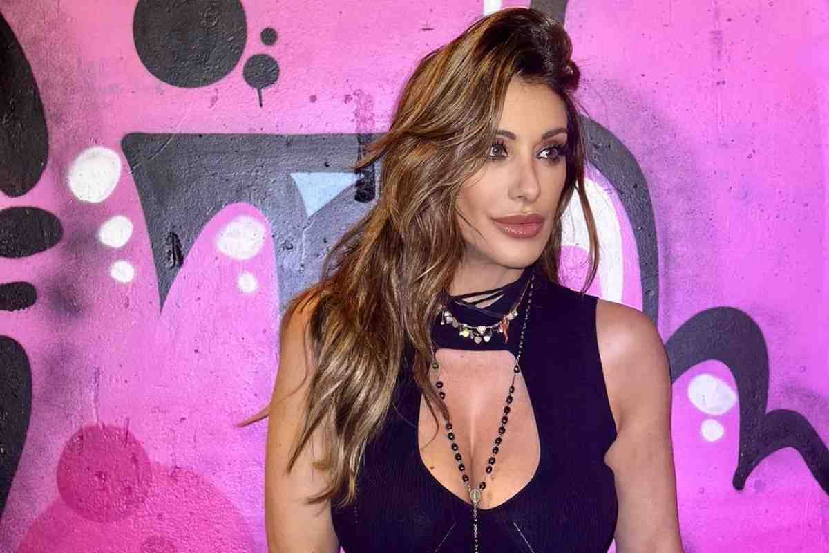 Sabrina Salerno più sexy che mai: la foto è scottante