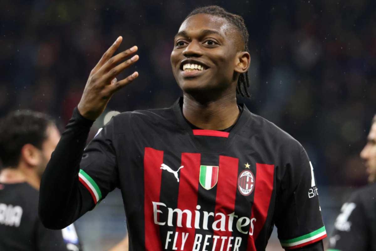 Leao ancora nel mirino: il Milan trema