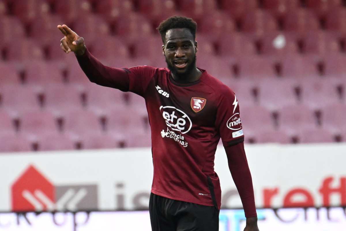 Boulaye Dia con la maglia della Salernitana