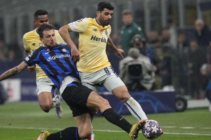 Mehdi Taremi contro l'Inter in Champions League