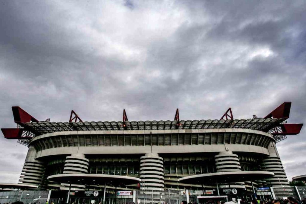 Stadio Milan Inter, slitta referendum su San Siro
