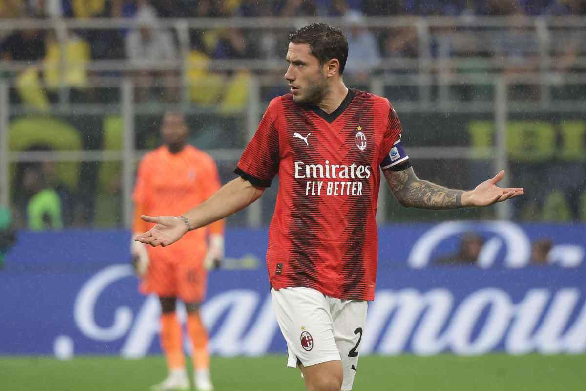 Il Milan perde Calabria: offerta a sorpresa