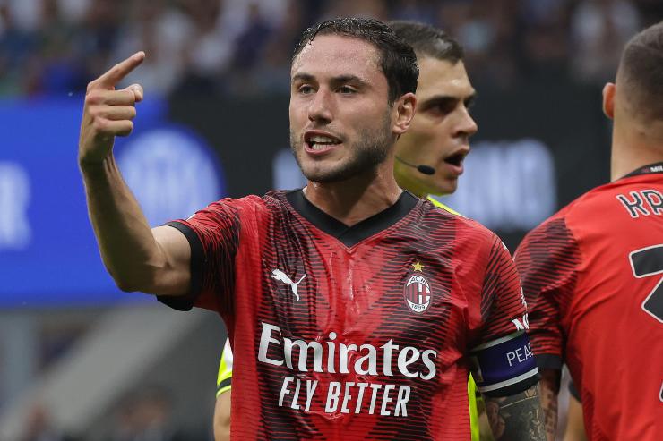 Milan-Calabria, addio e duello in vista