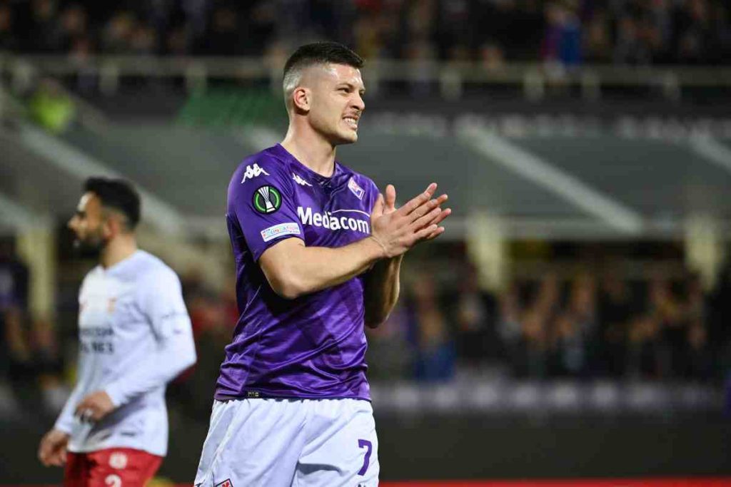Jovic saluta il Milan