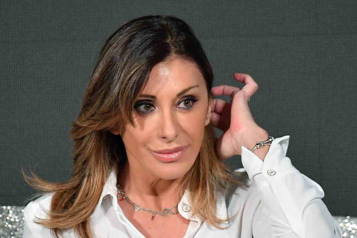 Sabrina Salerno infiamma i social in palestra