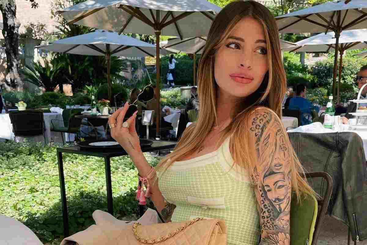 Chiara Nasti fisico
