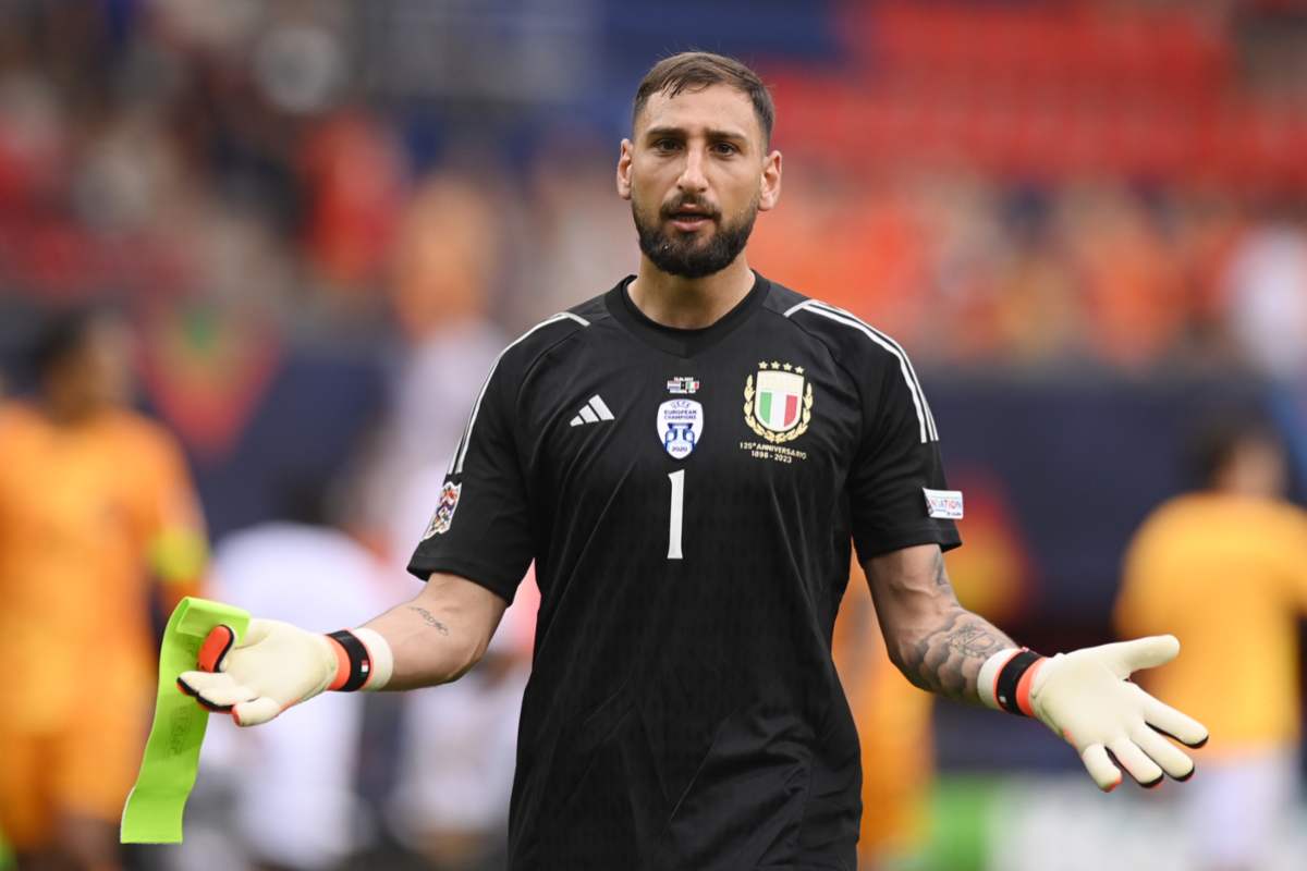 Piovono critiche per Donnarumma