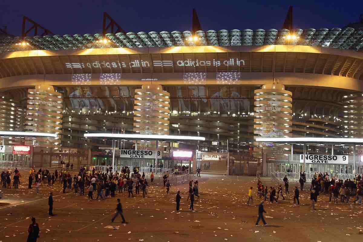 San Siro può restare senza calcio: le ultime