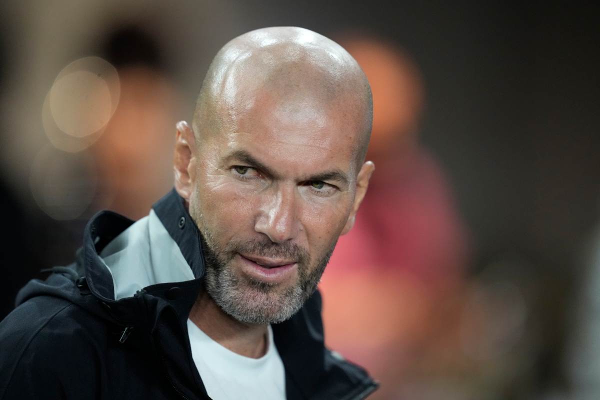 Zidane in panchina