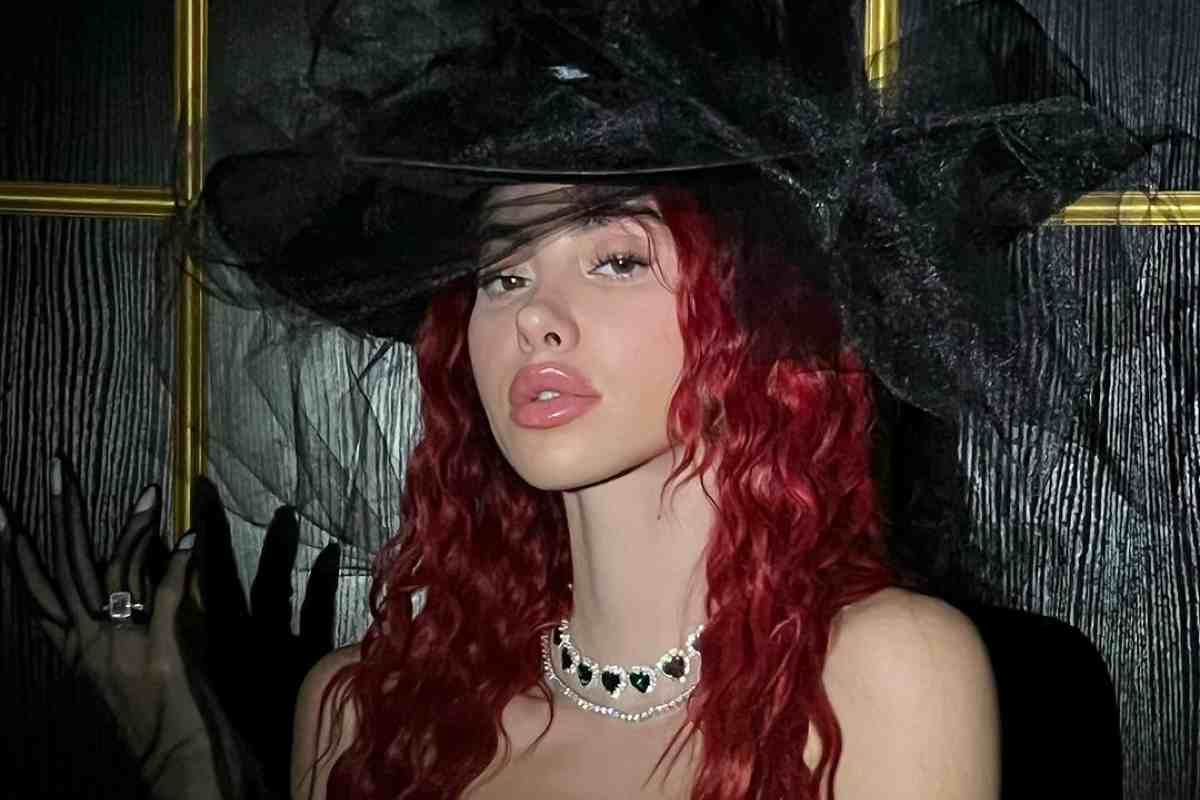 Valentina Fradegrada sexy Poison Ivy