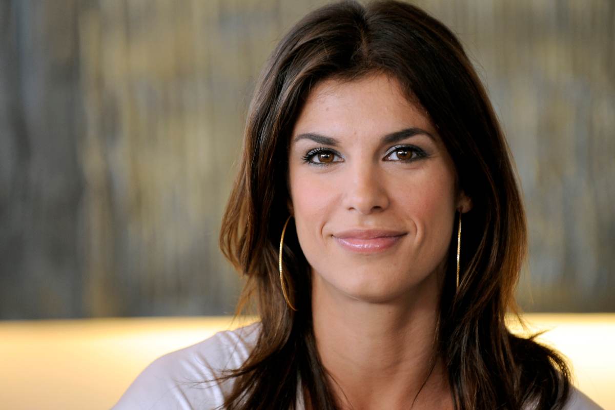 Elisabetta Canalis ipnotizza il web