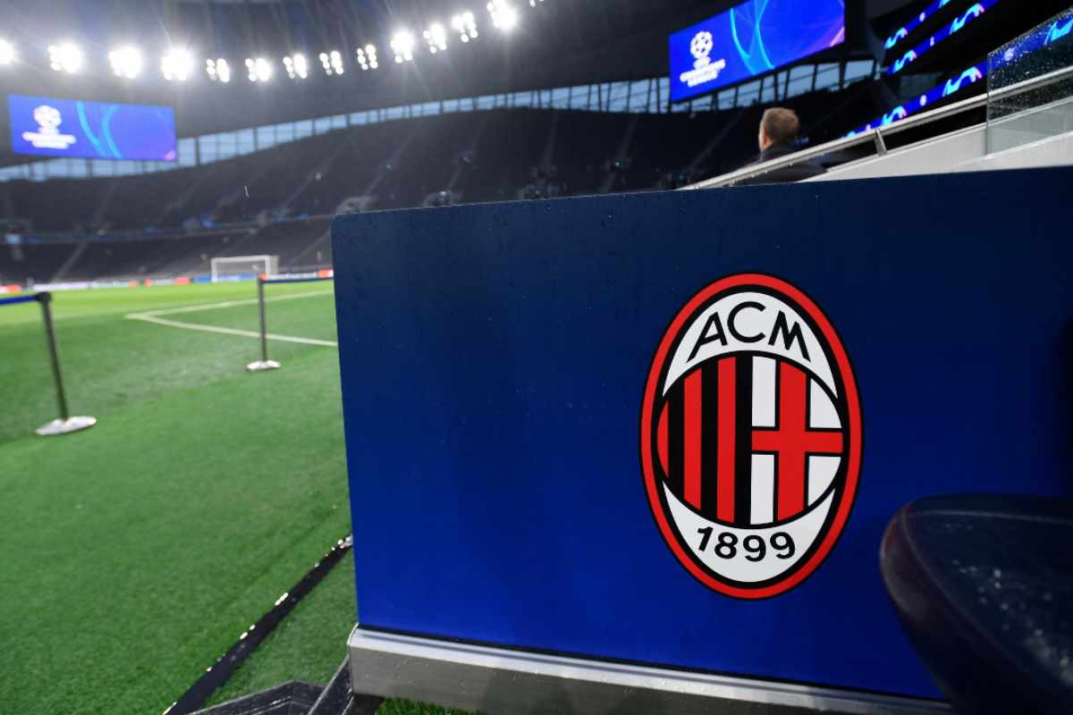 Bomber con lo scambio: capolavoro Milan