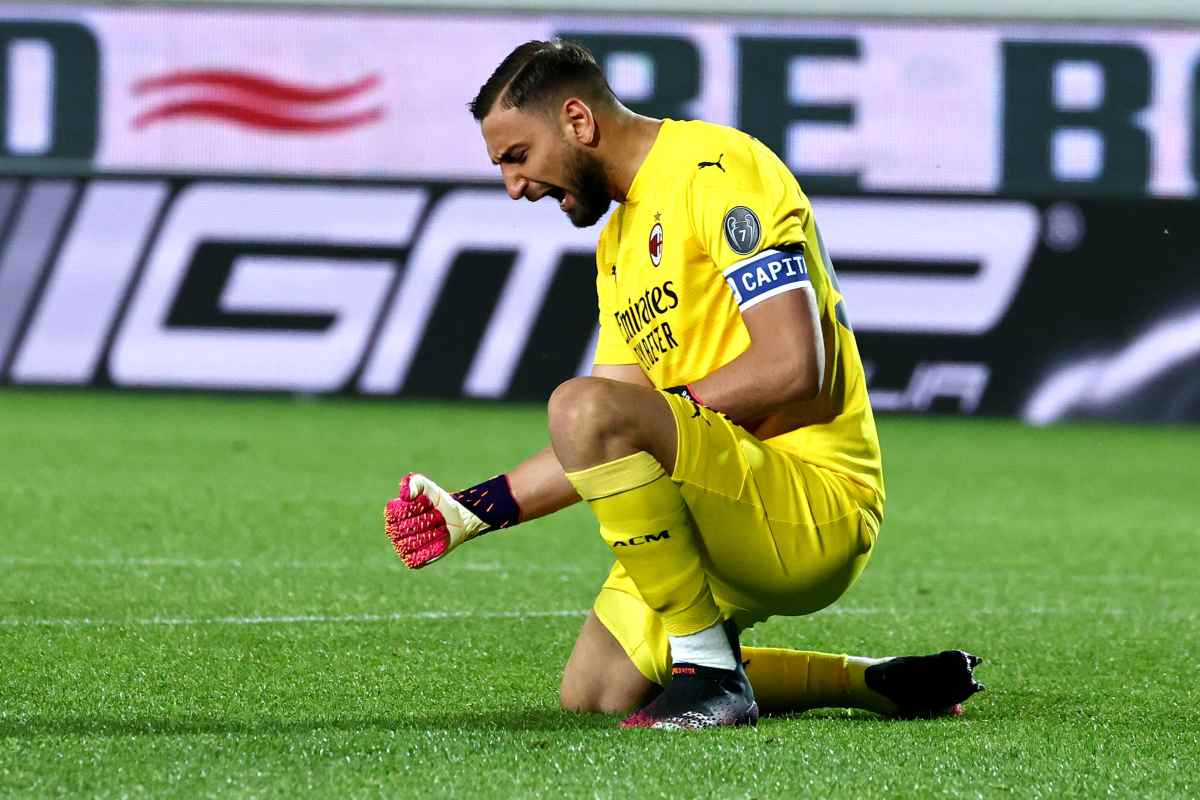 Gigio Donnarumma esulta