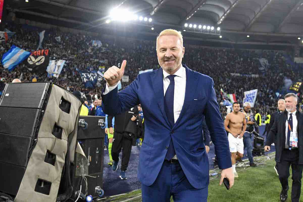 Igli Tare esulta