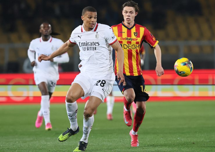 Malick Thiaw in azione con la maglia del Milan