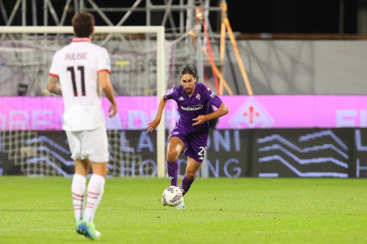Adli in campo con la Fiorentina