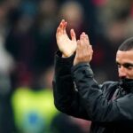 Bennacer saluta i tifosi del Milan