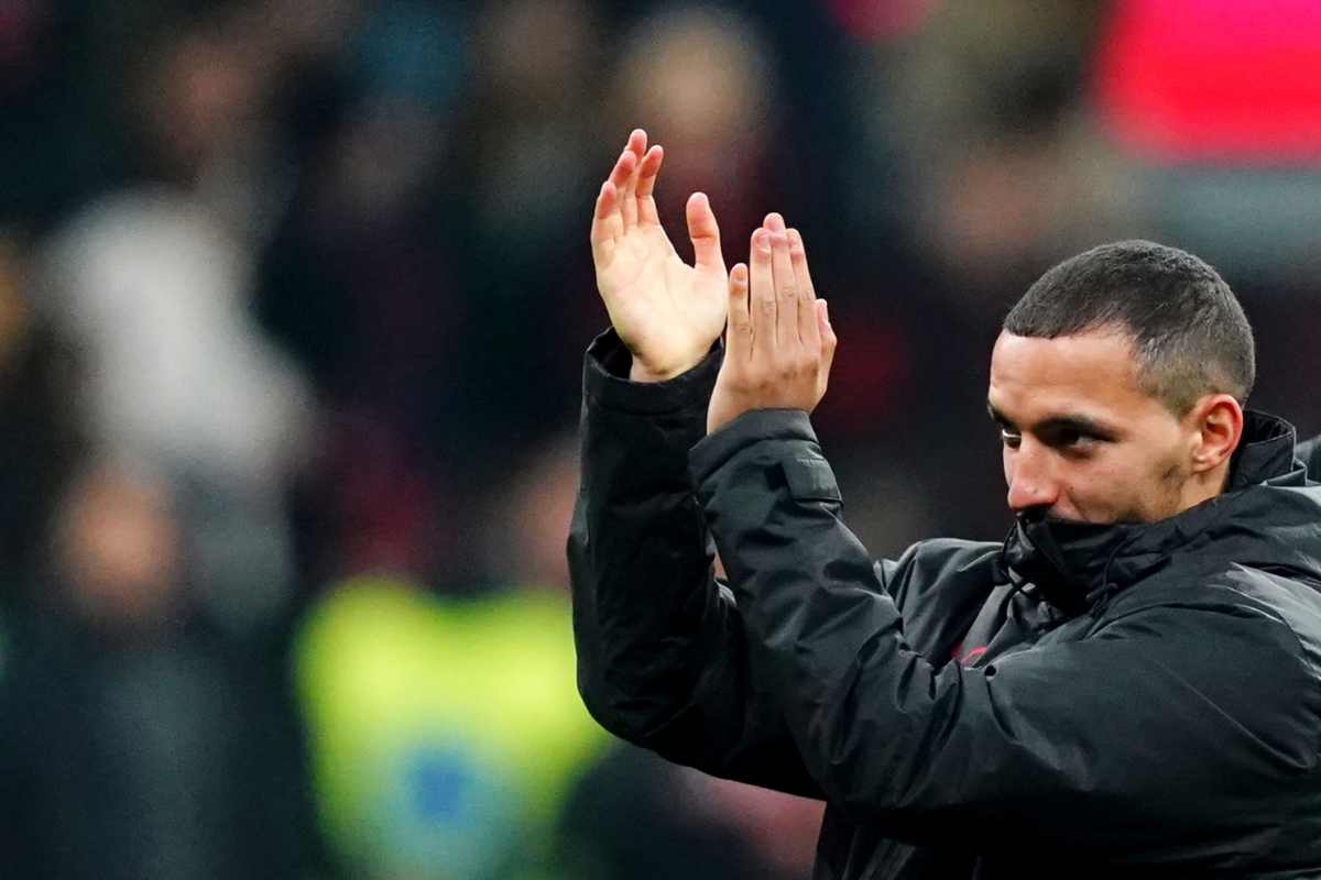 Bennacer saluta i tifosi del Milan