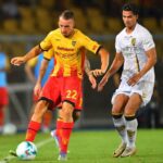 Francesco Camarda in campo con il Lecce