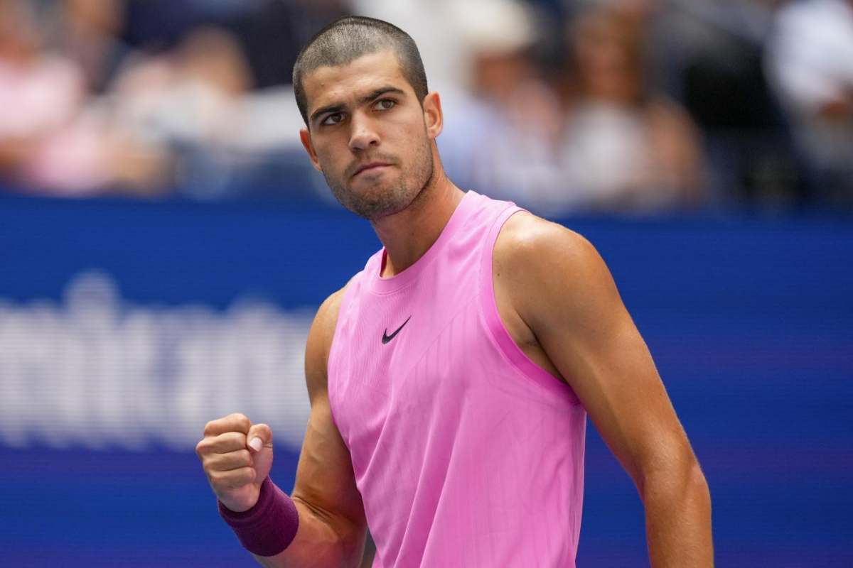 Carlos Alcaraz esulta allo US Open