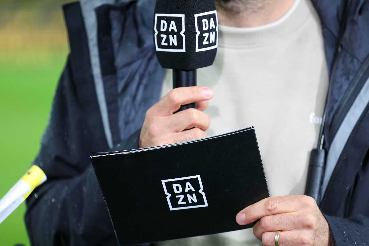 microfono di DAZN