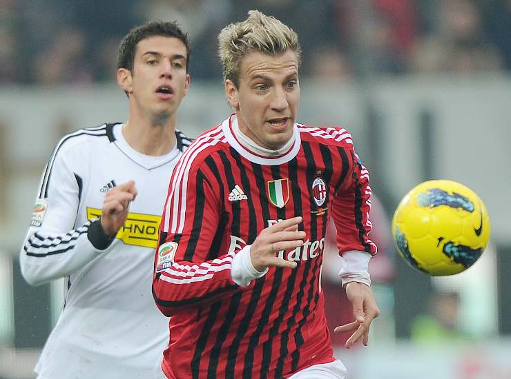 Maxi Lopez in campo con il Milan