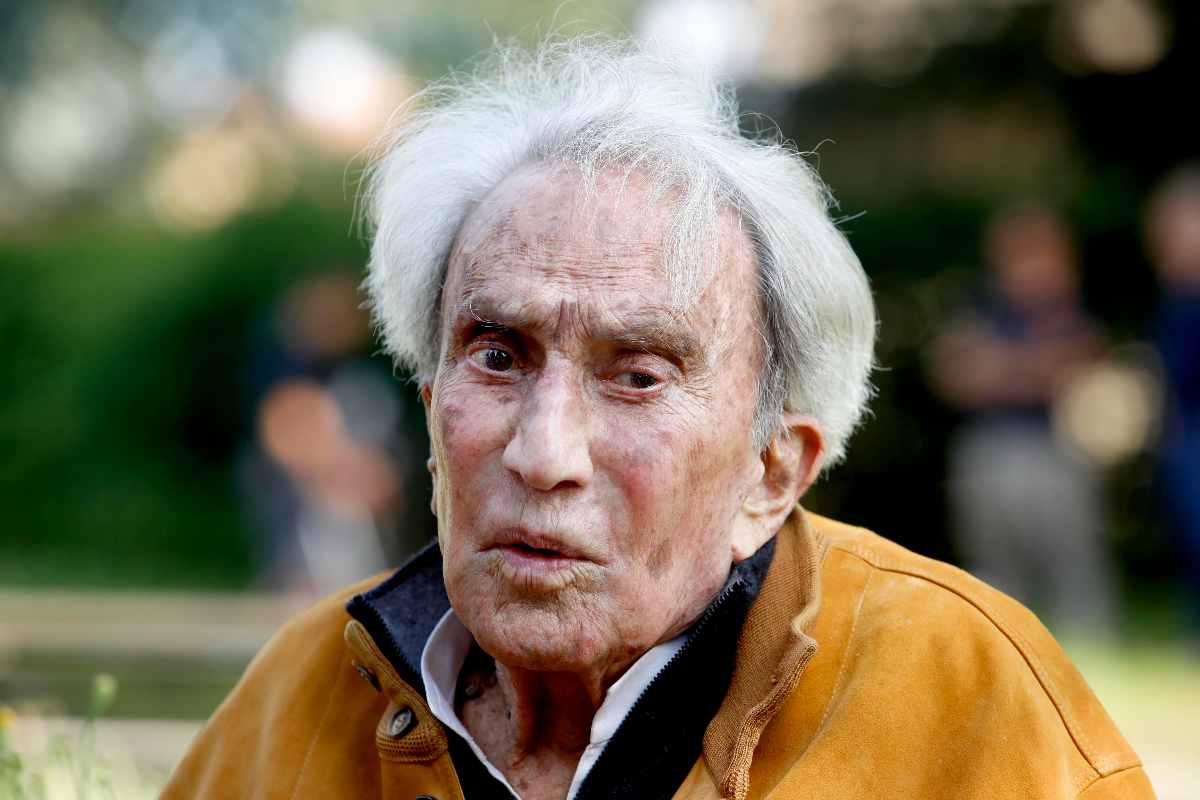 Emilio Fede in tarda età