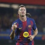 Lewandowski esulta per il gol