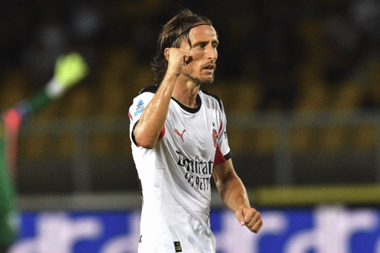 Luka Modric con la maglia rossonera