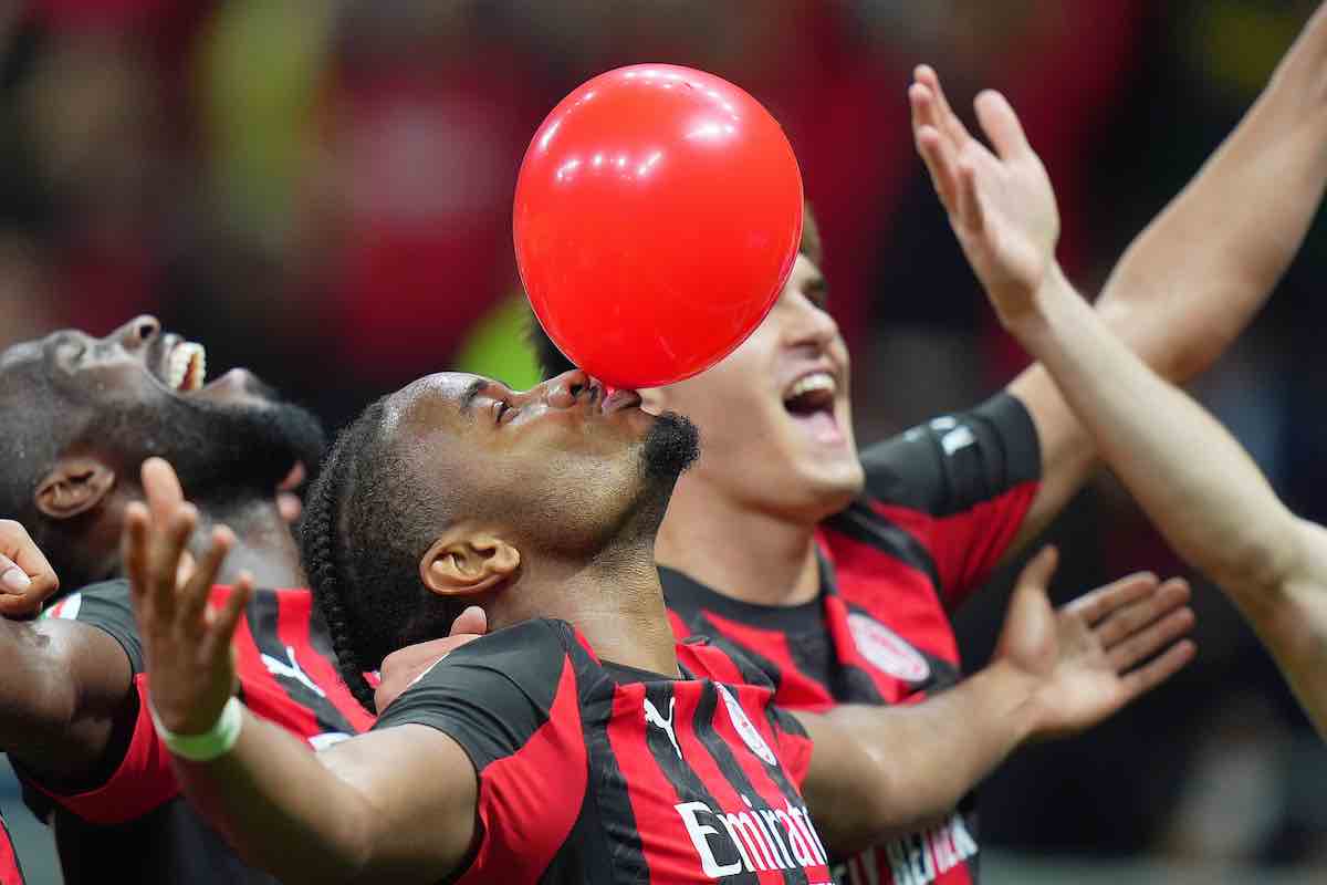 Nkunku con il suo palloncino rosso