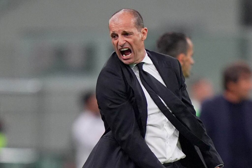 Max Allegri nervoso durante un match
