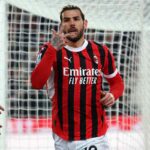Theo Hernandez esulta col Milan