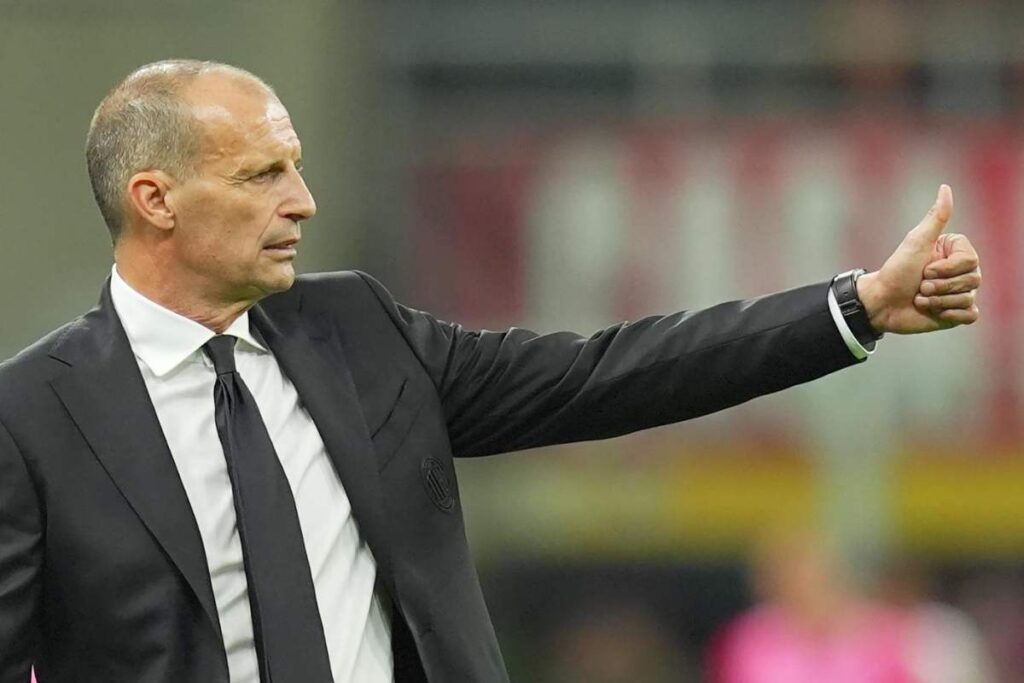 Allegri fa un cenno di assenso dalla panchina